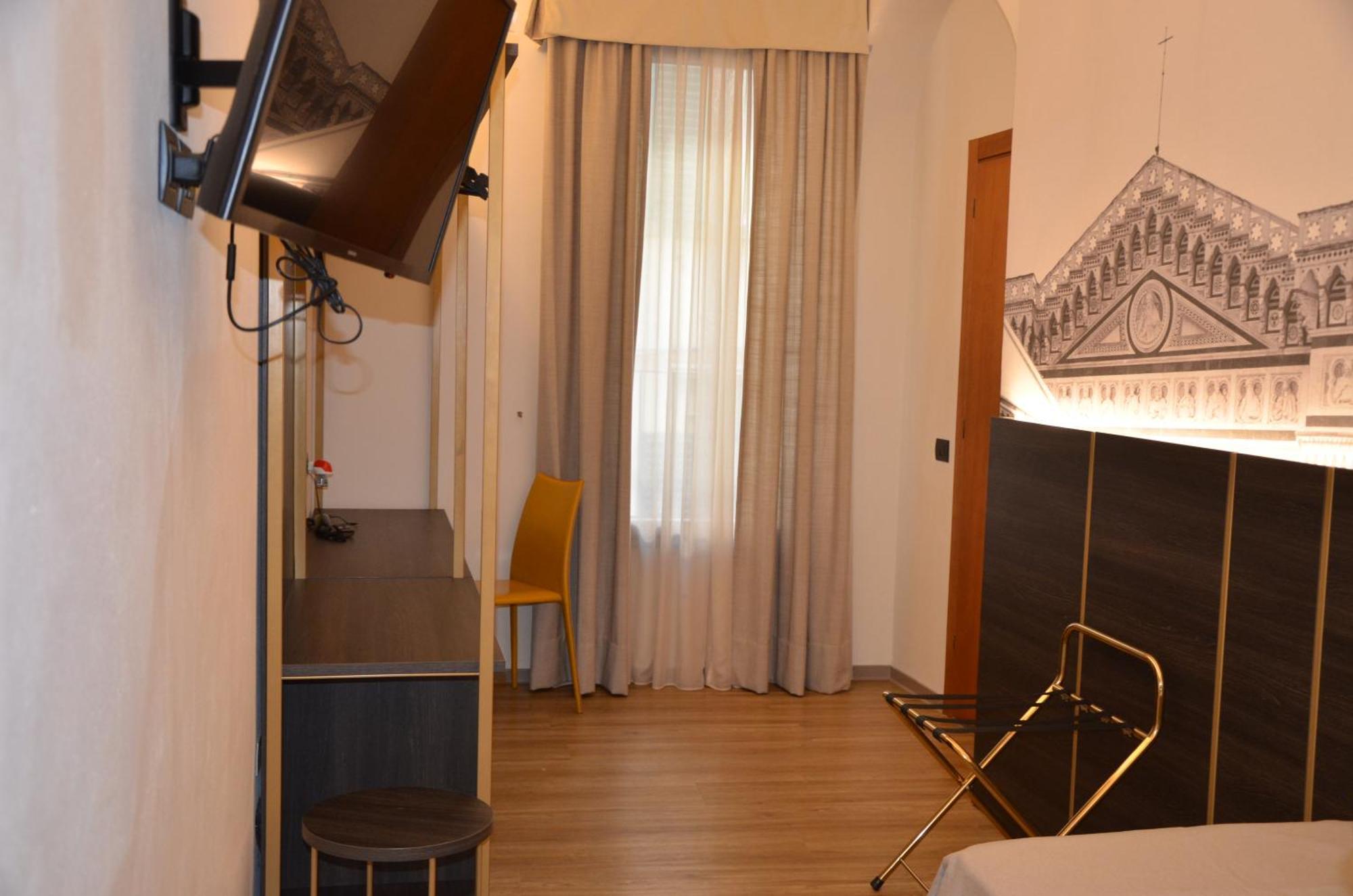 Hotel Mia Cara 3*