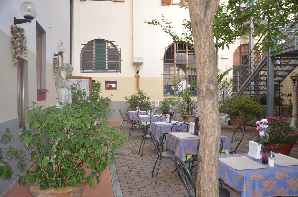 Hotel Mia Cara